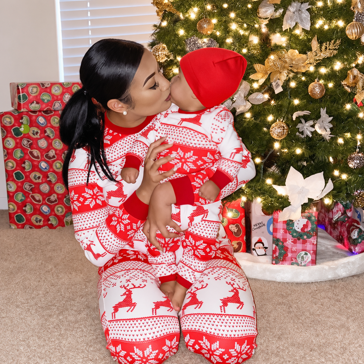 Christmas Reindeer Snowflakes Family Matching Christmas Pajamas